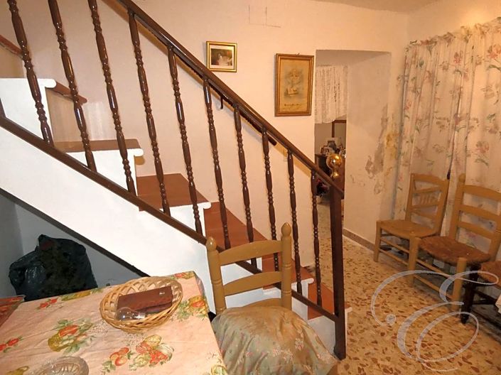 Image No.3-4 Bed Property for sale