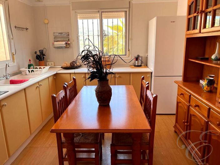 Image No.7-2 Bed Property for sale