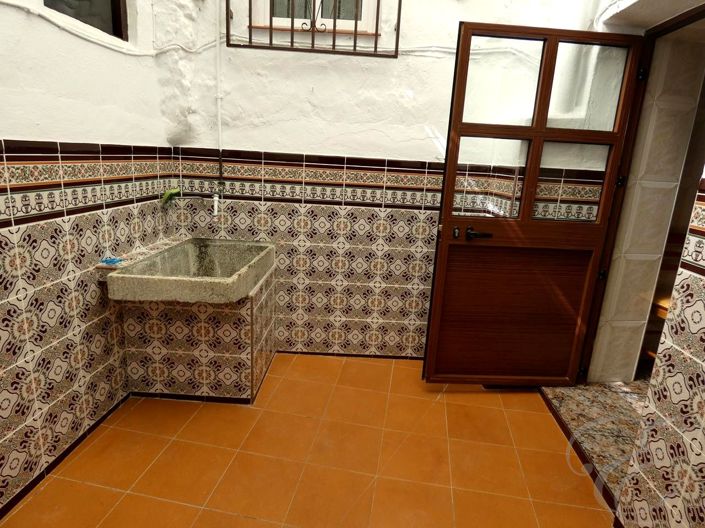 Image No.7-Propriété de 5 chambres à vendre à Sayalonga