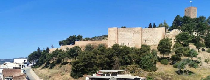 Image No.8-2 Bed Property for sale