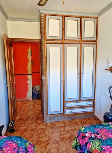 Image No.13-3 Bed Property for sale