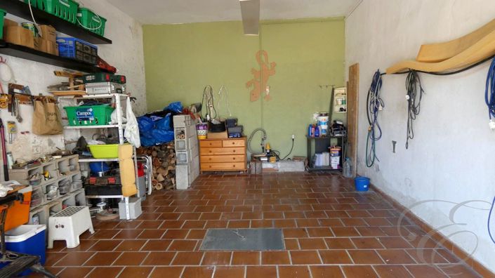 Image No.22-3 Bed Property for sale