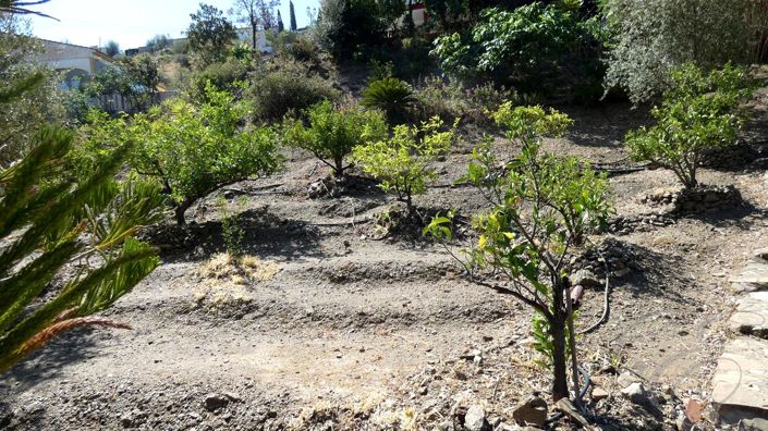 Image No.26-3 Bed Property for sale