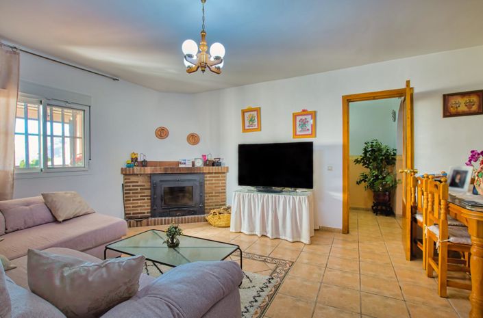 Image No.3-4 Bed Property for sale