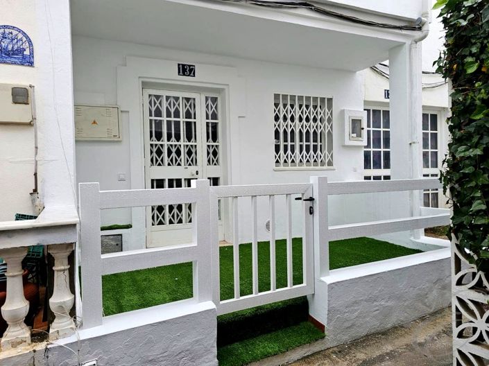 Image No.3-2 Bed Property for sale