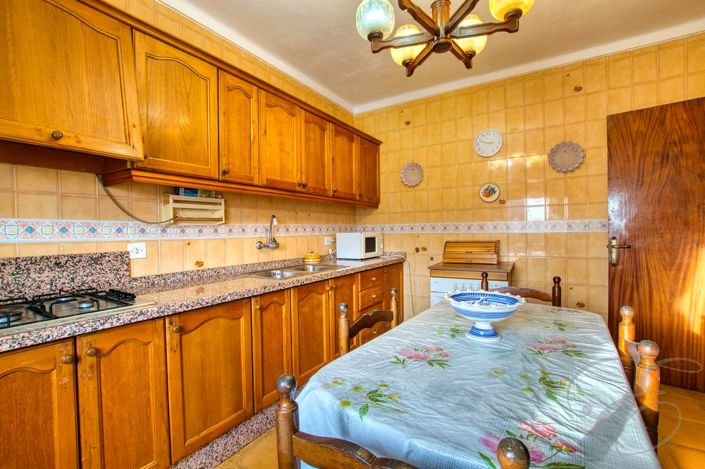 Image No.7-3 Bed Property for sale
