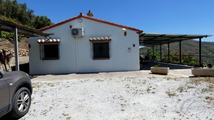Image No.16-3 Bed Property for sale