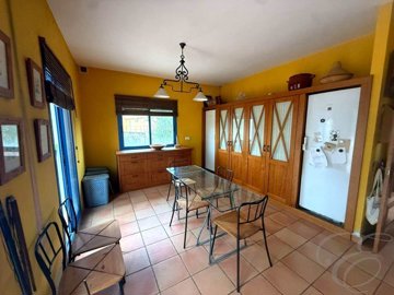 f05be58f-0004252320