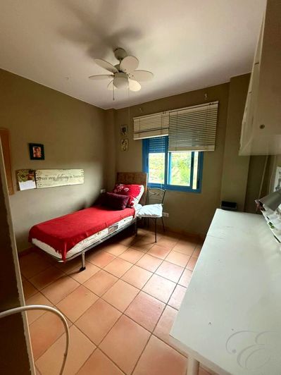 Image No.19-5 Bed Property for sale