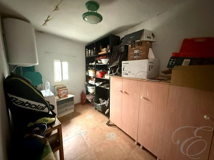 Image No.7-5 Bed Property for sale