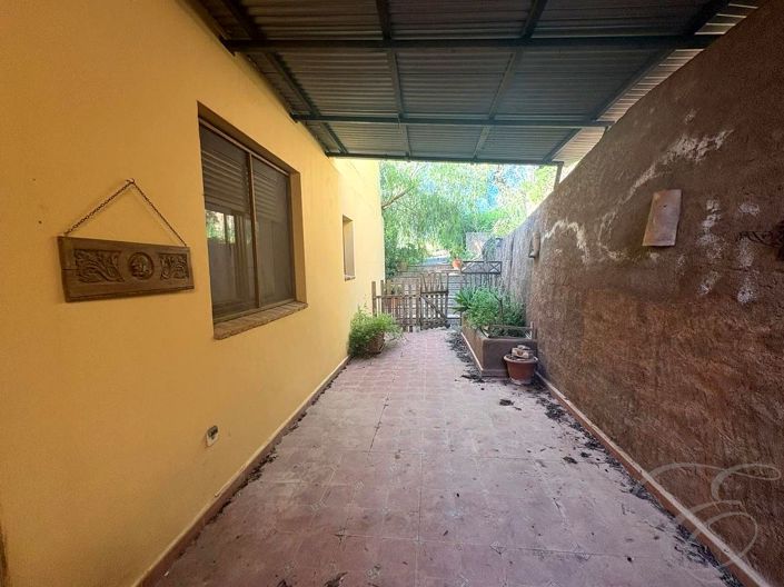 Image No.12-3 Bed Property for sale