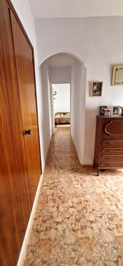 Image No.13-5 Bed Property for sale