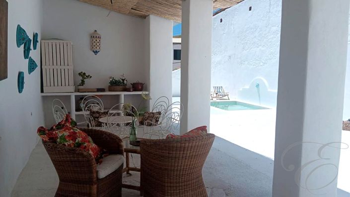 Image No.19-4 Bed Property for sale