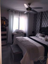 53cb77eb-0004262094