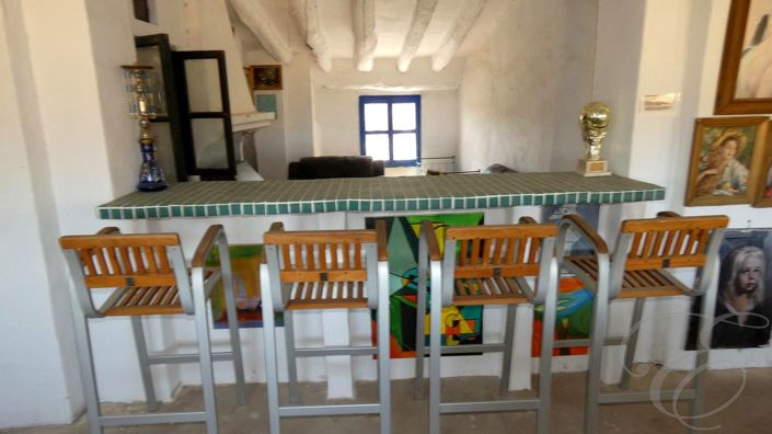 Image No.26-6 Bed Property for sale