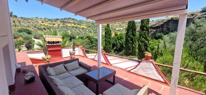 Image No.2-3 Bed Property for sale