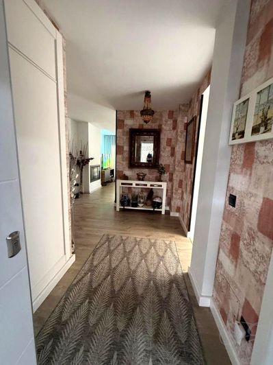 Image No.4-3 Bed Property for sale
