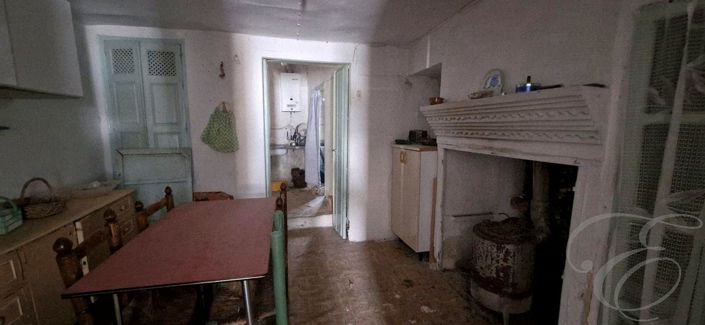 Image No.3-3 Bed Property for sale