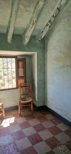 Image No.22-5 Bed Property for sale