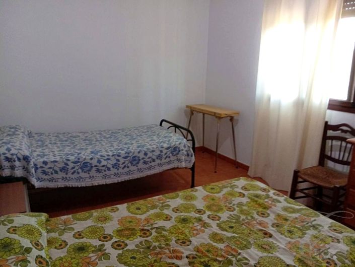 Image No.6-2 Bed Property for sale