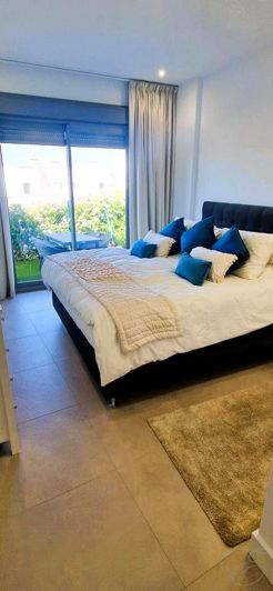 Image No.11-3 Bed Property for sale