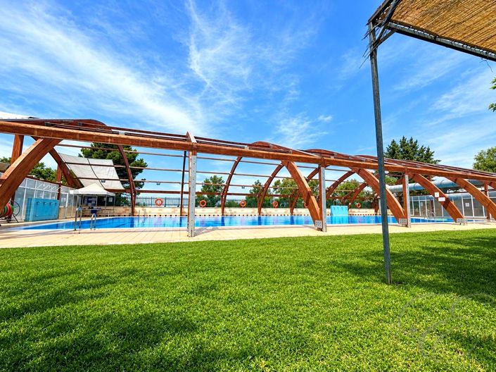 Image No.26-4 Bed Property for sale