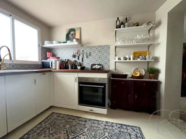 Image No.7-4 Bed Property for sale