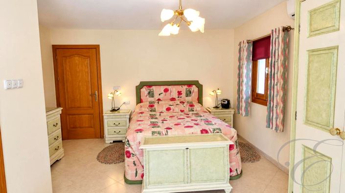 Image No.15-Propriété de 6 chambres à vendre