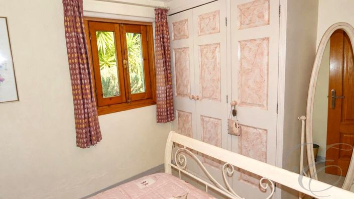 Image No.21-Propriété de 6 chambres à vendre