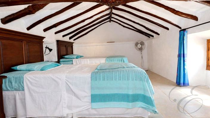 Image No.30-Propriété de 6 chambres à vendre