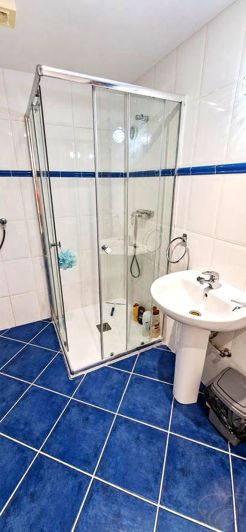 Image No.7-1 Bed Property for sale