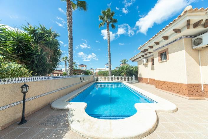 Image No.6-Villa de 2 chambres à vendre à La Marina