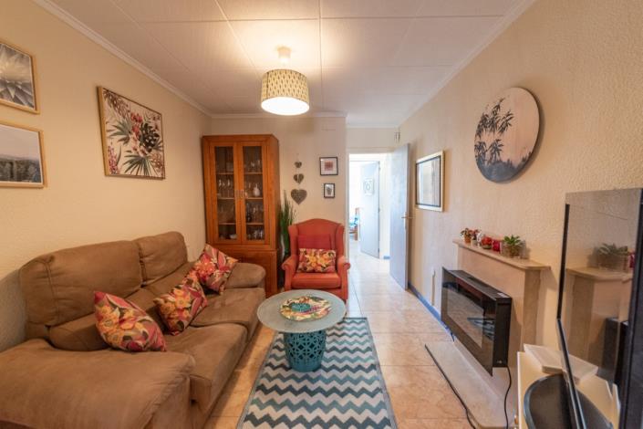 Image No.8-2 Bed Townhouse for sale