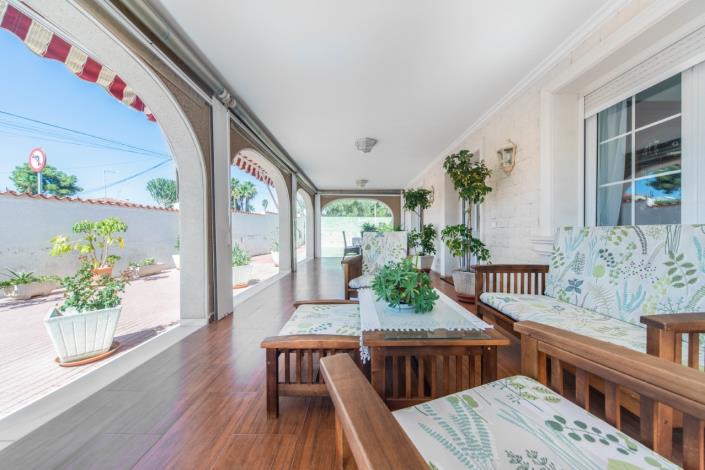 Image No.8-5 Bed Villa for sale