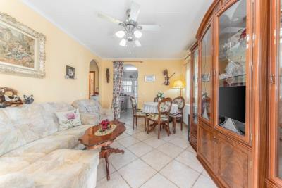 Detached-Property-for-Sale-in-La-Marina--3---Canva-