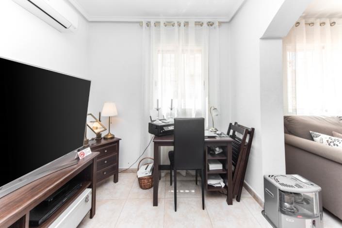 Image No.11-2 Bed Quad for sale