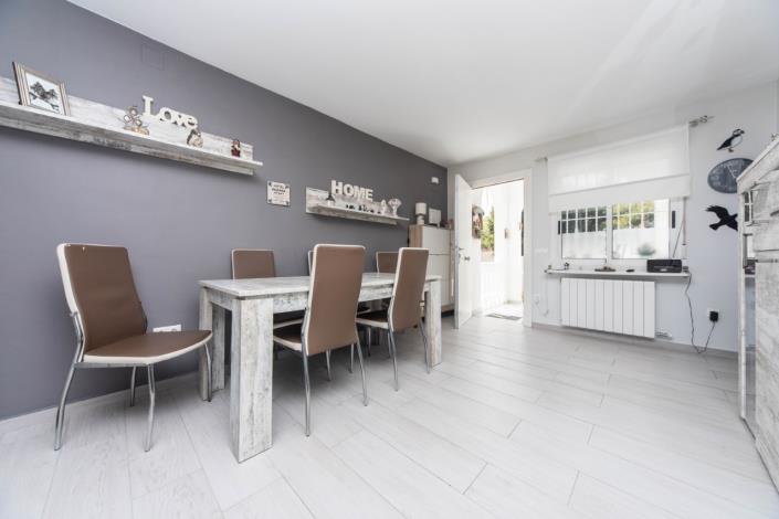 Image No.10-4 Bed Villa for sale