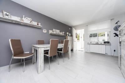 Detached-Property-for-sale-in-La-Marina--10---Canva-