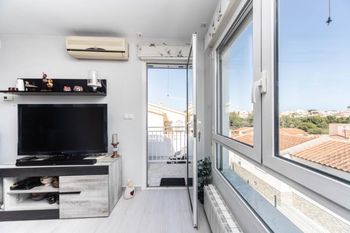 Image No.13-4 Bed Villa for sale