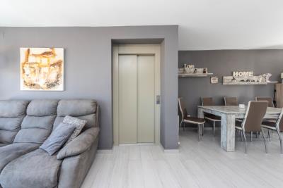 Detached-Property-for-sale-in-La-Marina--20---Canva-