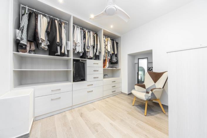 Image No.30-4 Bed Villa for sale