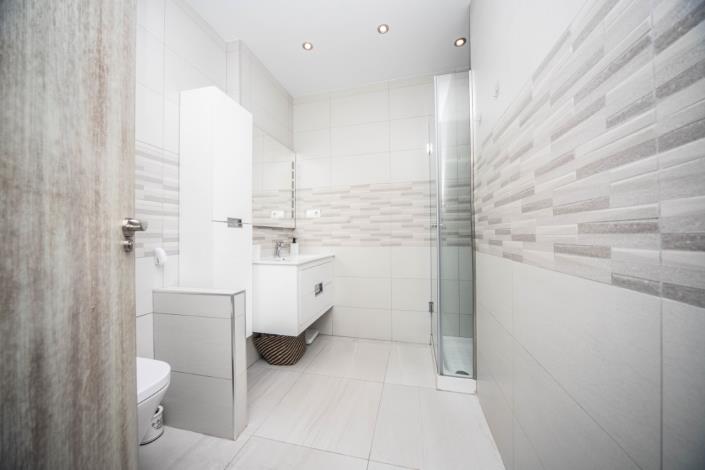 Image No.37-4 Bed Villa for sale