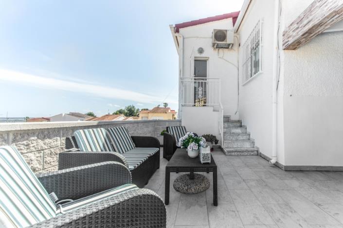 Image No.48-4 Bed Villa for sale