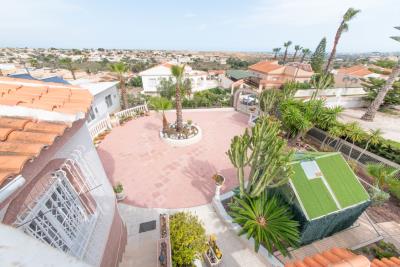 Detached-Villa-For-Sale-In-La-Marina--1---Canva-
