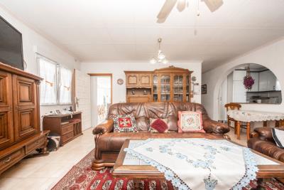 Detached-Villa-For-Sale-In-La-Marina--7---Canva-