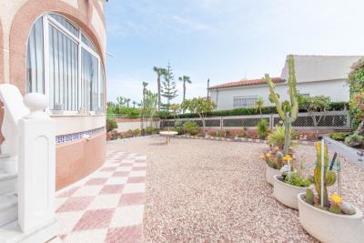 Detached-Villa-For-Sale-In-La-Marina--32---Canva-