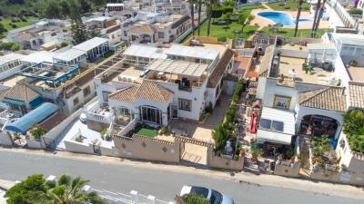 Semi-Detached-Property-for-Sale-in-La-Marina--31---Canva-