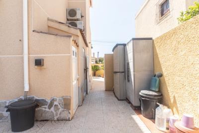 Property-for-sale-in-La-Marina--25---Portals-