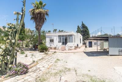 Detached-Villa-for-sale-in-La-Marina--3---Canva-