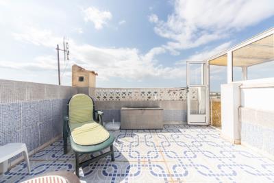 Terraced-Property-For-Sale-In-Costa-Blanca--19---Canva-
